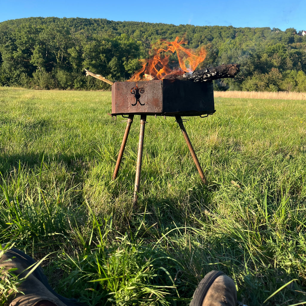 "Nomade" BBQ/CYCLES - ANTIGUO